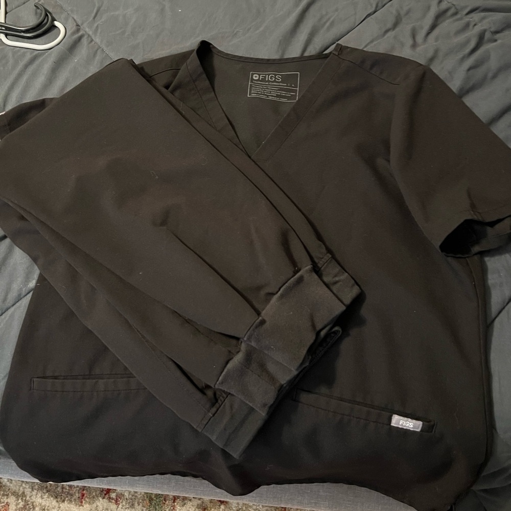 Figs large scrubs set